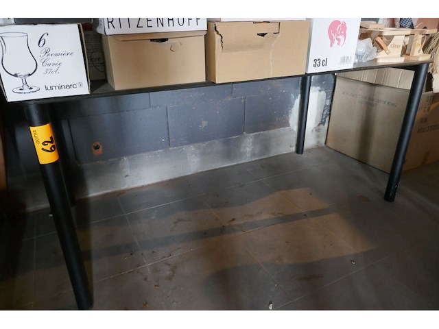Antieken tafel + keukentafel - afbeelding 1 van  2
