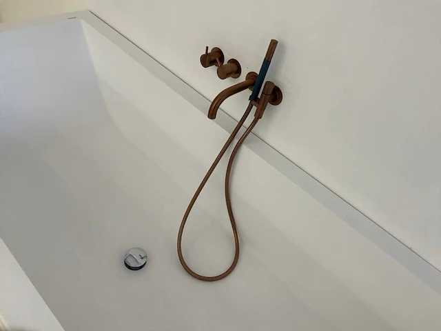 Antioniolupi corian design bad - afbeelding 4 van  10