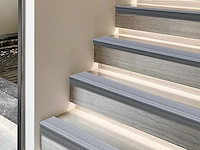 Antislip traprand van vinyl, zelfklevend grijs - afbeelding 3 van  4