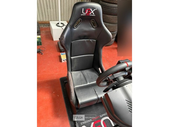 Aoc racesimulator met toebehoren - afbeelding 11 van  12