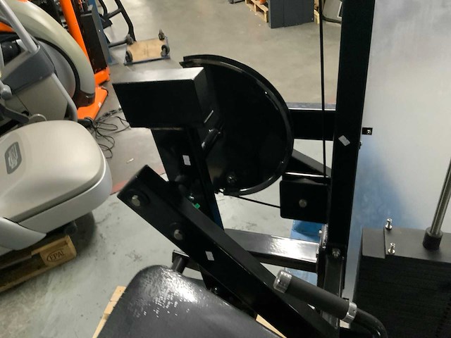 Ap black line leg extension krachtstation - afbeelding 4 van  6