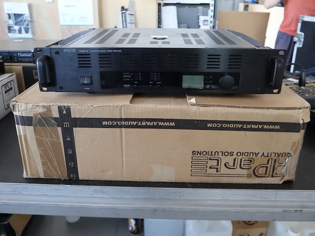 Apart amplifier - afbeelding 1 van  6