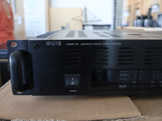 Apart amplifier - afbeelding 2 van  6