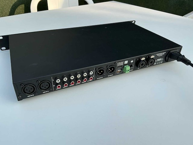 Apart mp7400mkii – professionele 2-zone pre-amp mixer – gebruikt maar werkend - afbeelding 5 van  7