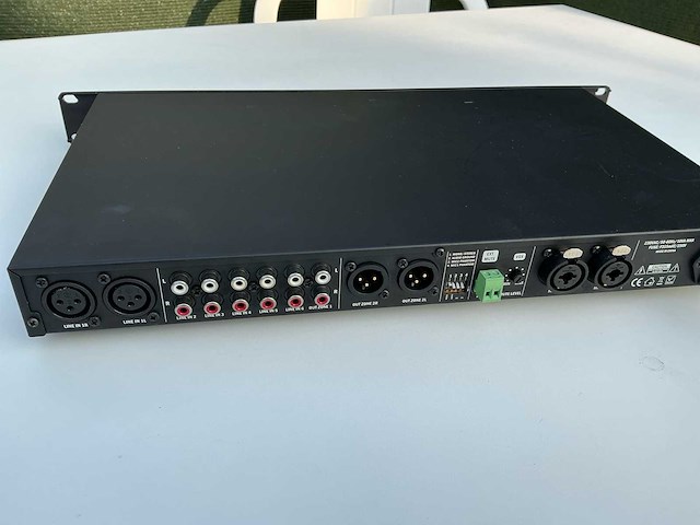 Apart mp7400mkii – professionele 2-zone pre-amp mixer – gebruikt maar werkend - afbeelding 7 van  7