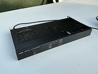 Apart revamp 2250 – 2-kanaals professionele versterker – gebruikt maar perfect werkend - afbeelding 1 van  6