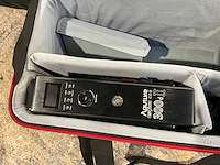 Apature 300d spotlight met statief manfrotto 1004bac - afbeelding 10 van  12