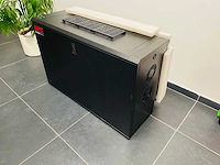 Apc - netshelter wx - ar106vi - 6u serverkast - overige servers en toebehoren