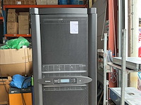Apc symmetra px,sycf 40kh serverkast met inhoud,intiligence module,power module + 8 x batterij unit model sybtu1-plp enz - afbeelding 3 van  10