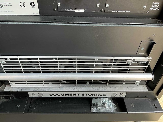 Apc symmetra px,sycf 40kh serverkast met inhoud,intiligence module,power module + 8 x batterij unit model sybtu1-plp enz - afbeelding 9 van  10