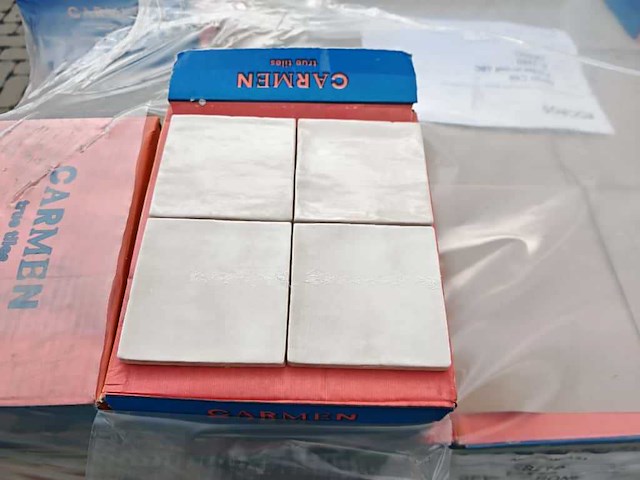 Ape seville bone glans wandtegel 10x10 cm 25 m² - afbeelding 1 van  9