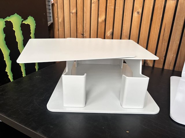Apic studio - afbeelding 5 van  6