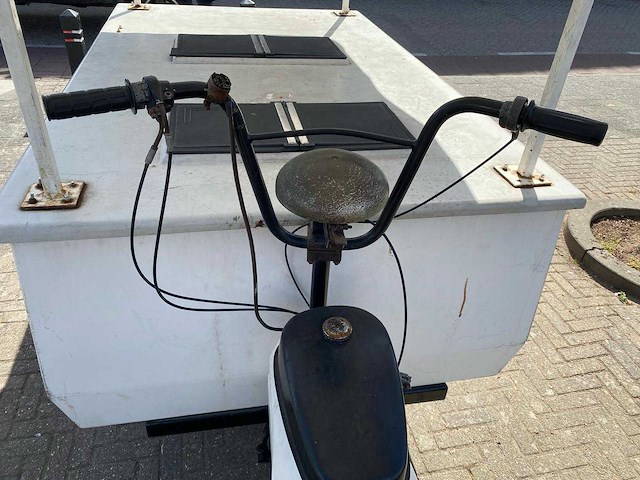 Apollo - vintage ijscowagen - afbeelding 20 van  20