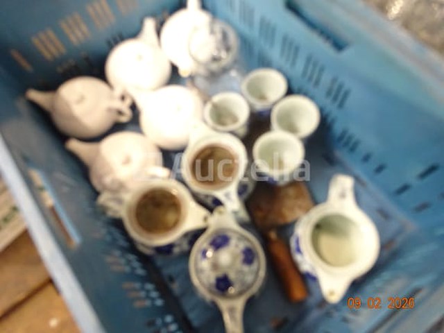 Apparaten + diverse servies - afbeelding 3 van  11