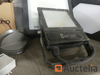 Apparatuur elektrische verschillend, bouwplaats overblijfsel - afbeelding 1 van  16