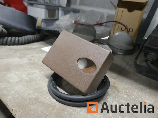 Apparatuur elektrische verschillend, bouwplaats overblijfsel - afbeelding 10 van  16