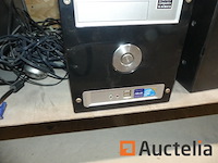 Apparatuur van bureautafel; pc-toren, scherm, toetsenbord, muis, printer - afbeelding 11 van  12