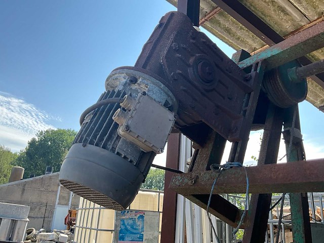 Appel en peersorteermachine met palletboxenvuller - afbeelding 4 van  4