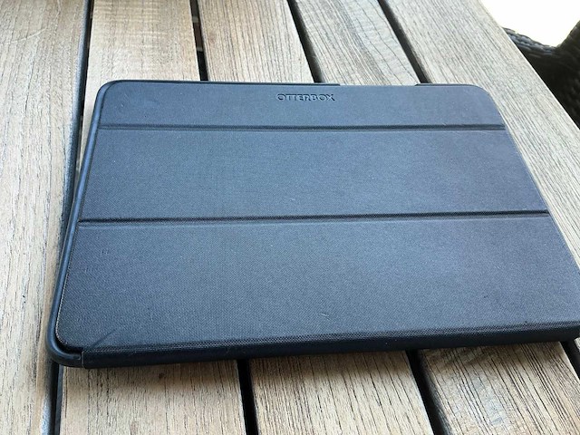 Apple - a1823 - ipad 2017 32gb wifi 4g spacegrijs - tablet - afbeelding 1 van  4