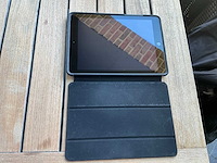 Apple - a1823 - ipad 2017 32gb wifi 4g spacegrijs - tablet - afbeelding 2 van  4