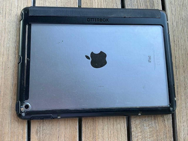 Apple - a1823 - ipad 2017 32gb wifi 4g spacegrijs - tablet - afbeelding 3 van  4