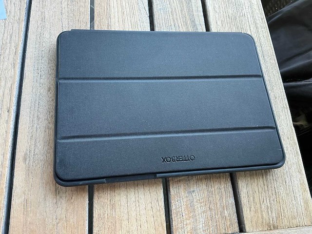 Apple - a1823 - ipad 2017 32gb wifi 4g spacegrijs - tablet - afbeelding 1 van  4