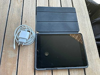 Apple - a1954 - ipad 2018 32gb wifi 4g spacegrijs - tablet - afbeelding 4 van  4