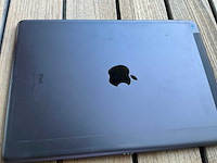 Apple - a2429 - ipad 2020 32gb wifi 4g - tablet - afbeelding 2 van  3