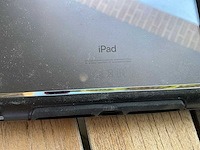 Apple - a2429 - ipad 2020 32gb wifi 4g spacegrijs - tablet - afbeelding 4 van  4