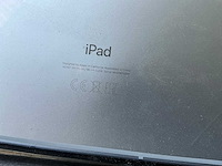 Apple - a2757 - ipad 2022 64gb wifi 5g spacegrijs - tablet - afbeelding 4 van  4