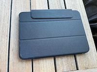 Apple - a3355 - ipad 2025 128gb wifi 5g zilver - tablet - afbeelding 1 van  5