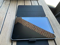 Apple - a3355 - ipad 2025 128gb wifi 5g zilver - tablet - afbeelding 2 van  5