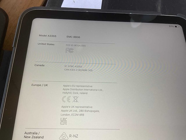 Apple - a3355 - ipad 2025 128gb wifi 5g zilver - tablet - afbeelding 4 van  5