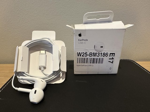 Apple earpods usb c - afbeelding 1 van  1