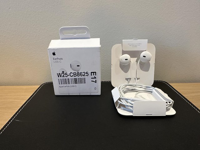 Apple earpods usb c - afbeelding 1 van  1