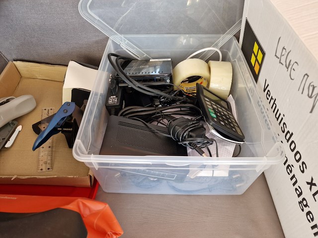 Apple imac + bureelgerief - afbeelding 8 van  8