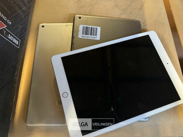 Apple ipad 3 stuks - afbeelding 1 van  2