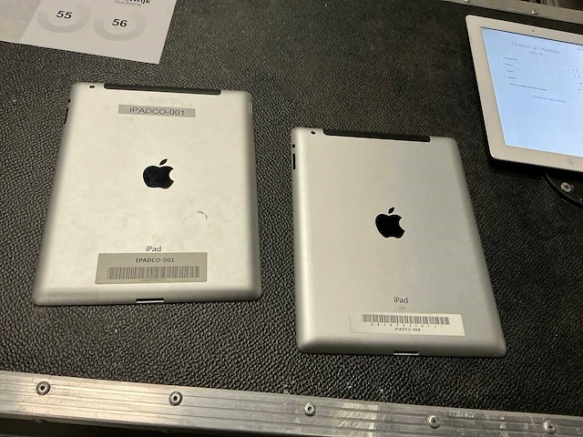 Apple ipad a1396 tablet (2x) - afbeelding 2 van  2