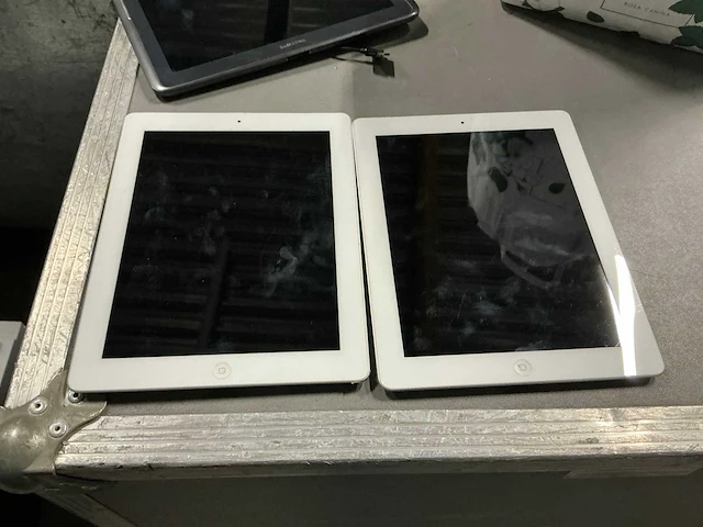 Apple ipad a1396 tablet (2x) - afbeelding 1 van  2