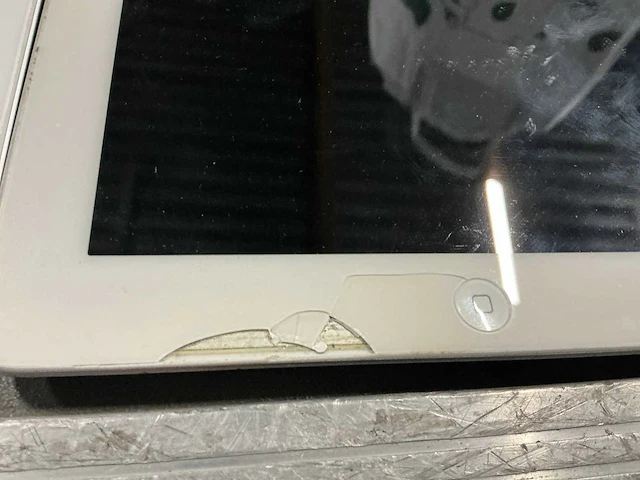 Apple ipad a1430 tablet (2x) - afbeelding 4 van  5