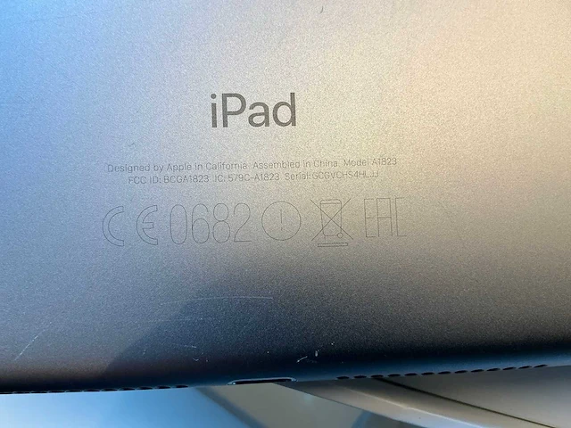 Apple ipad tablet (2x) - afbeelding 6 van  7