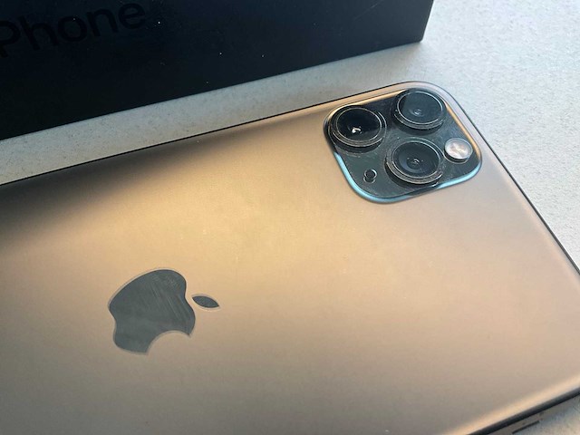 Apple iphone 11 pro max smartphone - afbeelding 3 van  7