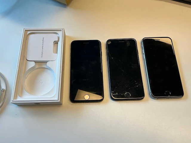 Apple iphone smartphone (3x) - afbeelding 1 van  6