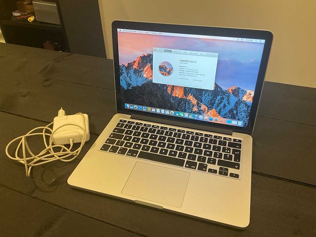Apple mac pro laptop - afbeelding 1 van  4