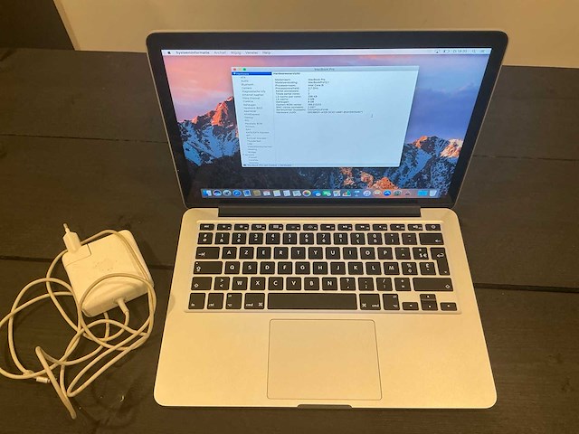 Apple mac pro laptop - afbeelding 3 van  4