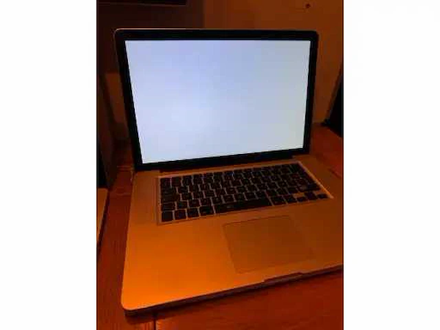 Apple macbook 15" (2x) - afbeelding 5 van  9