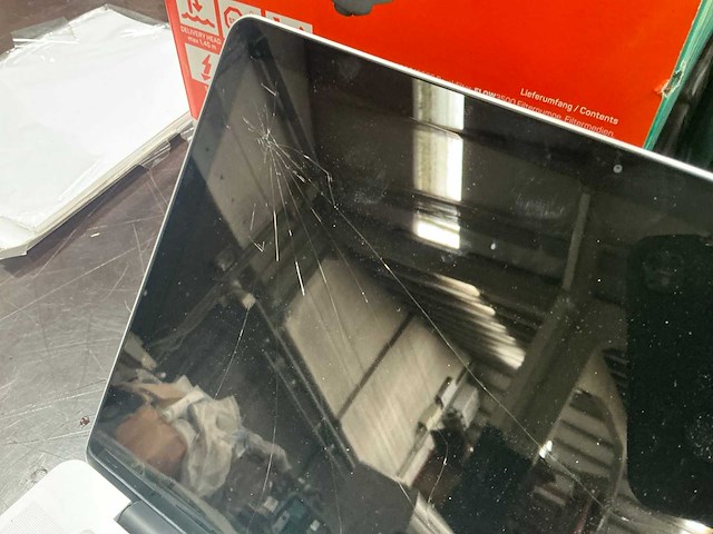 Apple macbook 15” - afbeelding 3 van  4