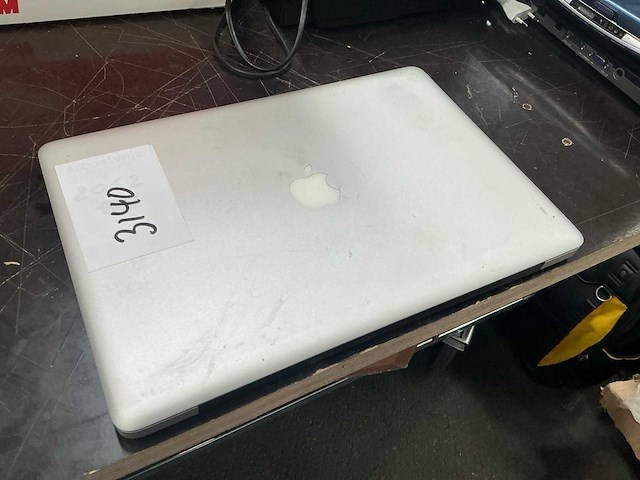 Apple macbook 15” - afbeelding 2 van  4