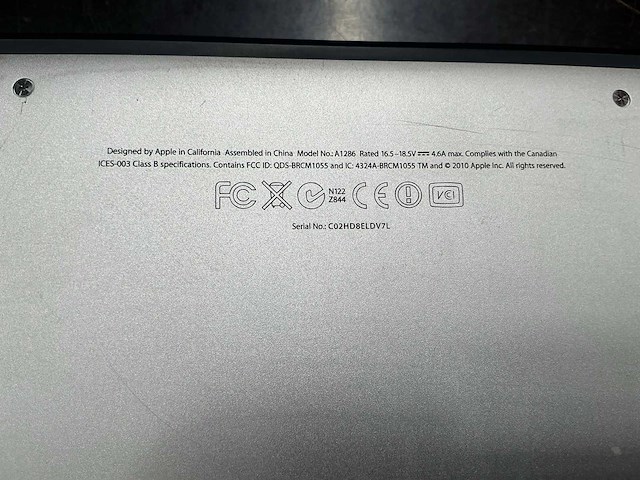 Apple macbook 15” - afbeelding 4 van  4
