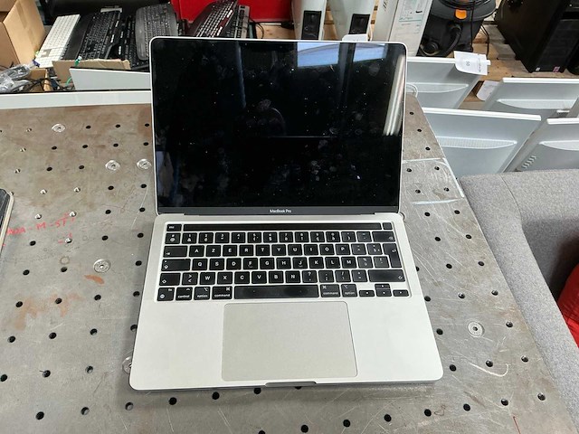 Apple macbook pro laptop - afbeelding 1 van  4